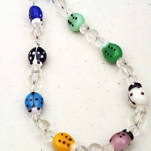 LADYBUGS HAND MADE GLASS NECKLACE, 18 INCHES LONG, BRIGHT MULTICOLOURS, WITH - Picture 1 of 3
